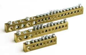 DKC 87408, Колодка клеммная 8 модулей отверстия 1х5.4мм+7х4.5мм DKC (87408)