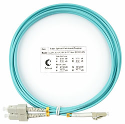 Cabeus FOP-50-LC-SC-3M, Шнур оптический duplex LC-SC 50/125 MM OM3 3 м LSZH Cabeus FOP-50-LC-SC-3M